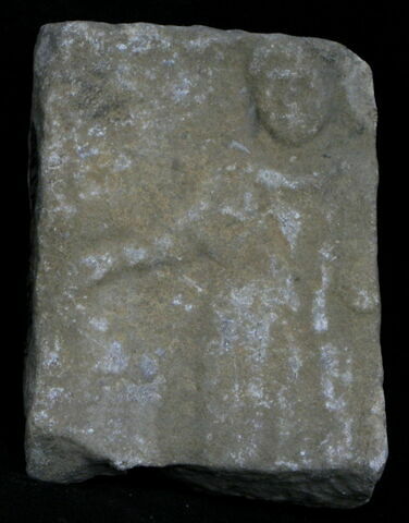 Stèle votive à Saturne (fragment), image 1/2