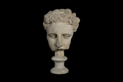 statue, image 1/4