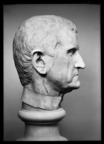 Tête de Marcus Licinius Crassus, image 10/11