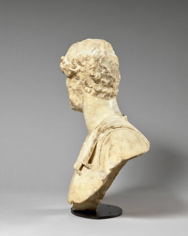 Buste d'Hadrien, image 2/16