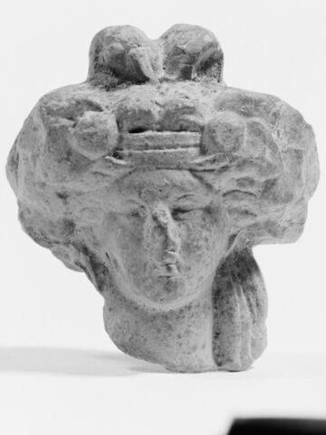 figurine, image 2/2