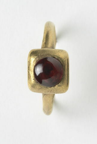 bague, image 1/2
