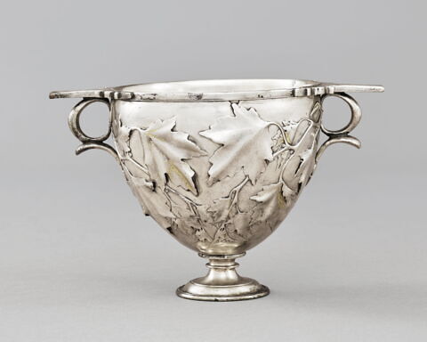 Trésor de Boscoreale : skyphos, image 2/13