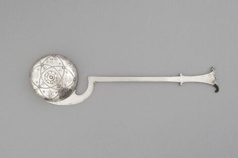 Trésor de Boscoreale : louche, image 2/7