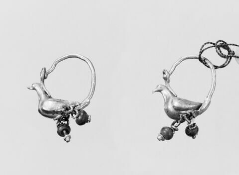 boucle d'oreille, image 2/2