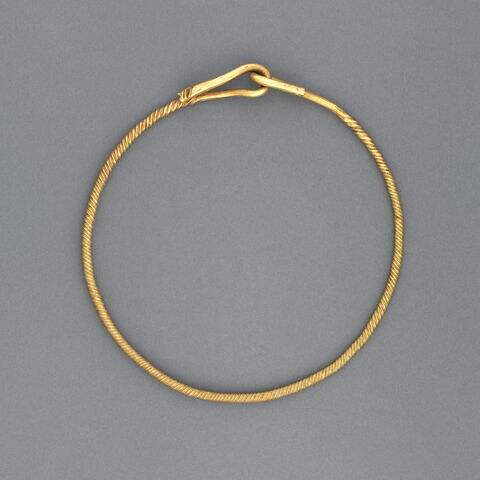 collier, image 1/3