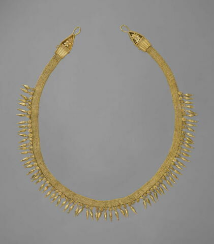 collier, image 2/4