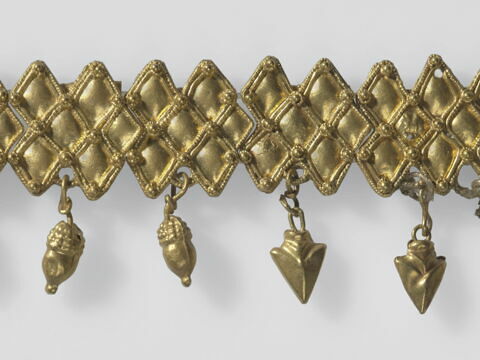 collier, image 2/4