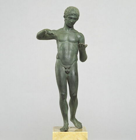 statuette, image 1/6