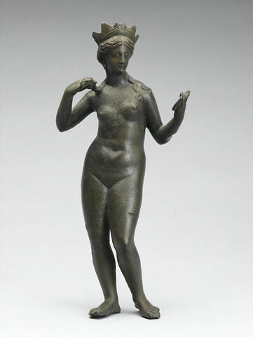 statuette