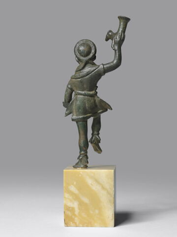 statuette, image 3/5