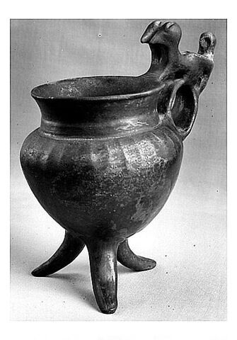 vase tripode, image 7/7