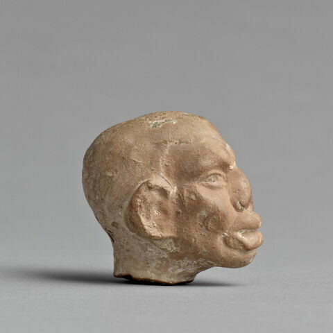 figurine, image 3/4