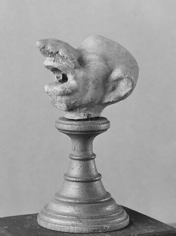 figurine, image 1/1