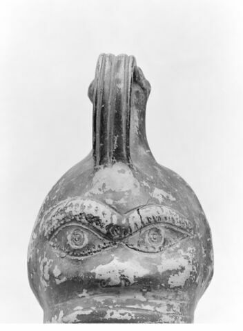 œnochoé ; vase plastique, image 9/9
