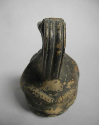 œnochoé ; vase plastique, image 4/9