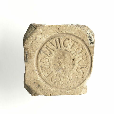 brique, image 1/5