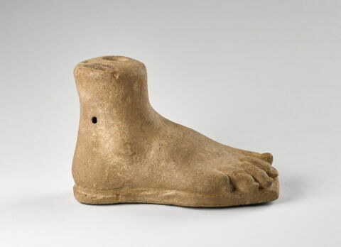 figurine  ; ex-voto anatomique, image 3/4