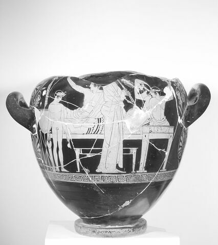 vue d'ensemble © 1988 Musée du Louvre / Antiquités grecques, étrusques et romaines