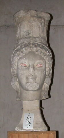 statue  ; Tirage d'une tête de caryatide
