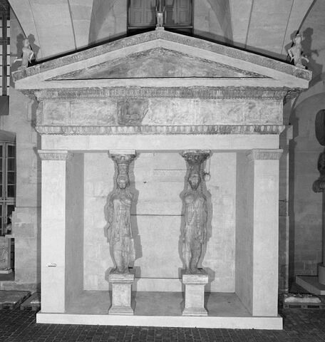 Tirage de la façade ouest du trésor de Siphnos, image 2/2
