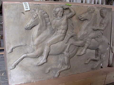 Tirage d’une plaque de la frise ouest du Parthénon représentant deux cavaliers, image 1/1