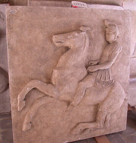 Tirage intégral d'une plaque de la frise ouest du Parthénon représentant un cavalier, image 1/1
