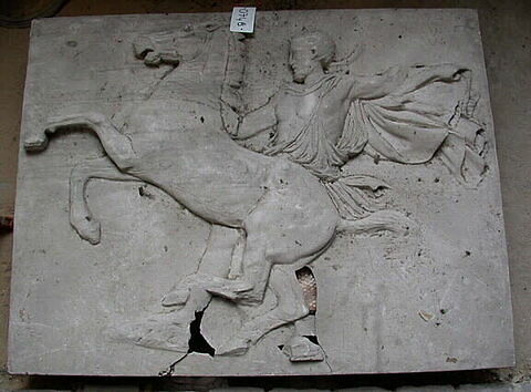 Tirage d'une plaque de la frise ouest du Parthénon représentant un cheval et un homme, image 1/1