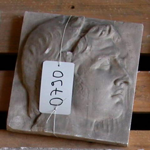 relief ; Relief du” triomphe de Titus”