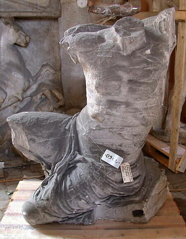 décor architectural ; statue ; Figure “B” dite “Cécrops”