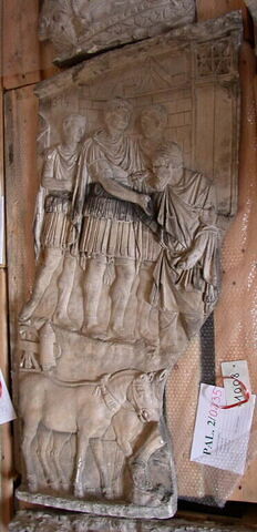 Tirage intégral d’une plaque de la colonne Trajane représentant une reddition