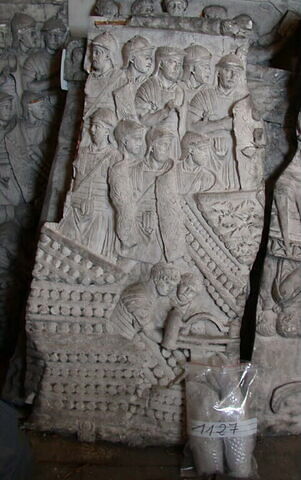 plaque de frise, image 1/1