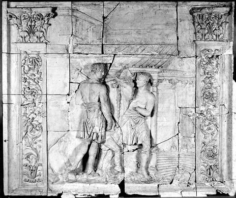 relief architectural ; Relief  de "l'Ara Pietatis Augustae" / "Autel de la Pietas Augusta" dit “relief Medicis”.