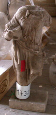 statue ; Tirage d’une statuette féminine