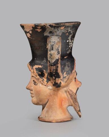 canthare ; vase plastique, image 4/6