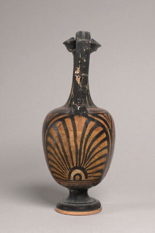 œnochoé, image 2/6