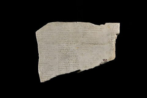 stèle  ; inscription, image 1/1