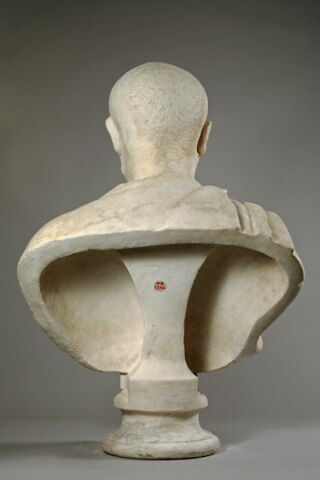 statue  ; statue en buste, image 4/5