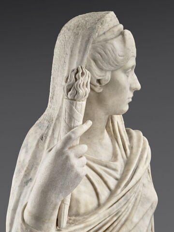 statue, image 8/13