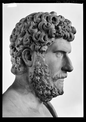 statue, image 15/15