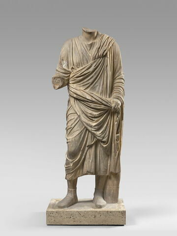 statue, image 1/4
