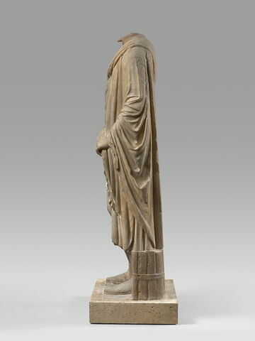 statue, image 4/4