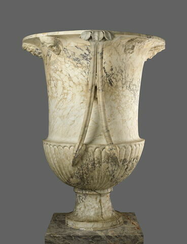 vase, image 6/6