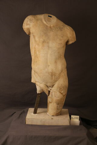 statue, image 1/5