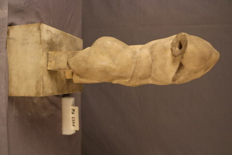 statuette, image 5/5