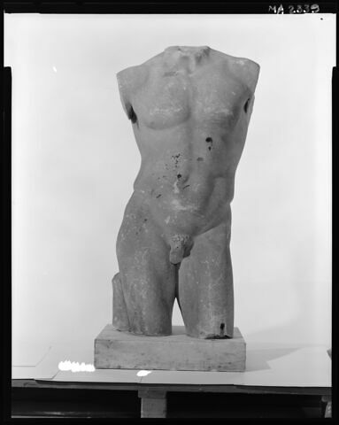 statue, image 5/5
