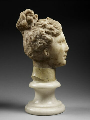 statuette, image 3/5