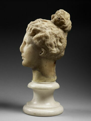 statuette, image 4/5