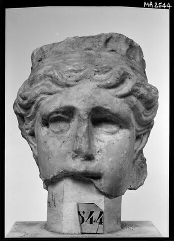face, recto, avers, avant © 1989 Musée du Louvre / Maurice et Pierre Chuzeville