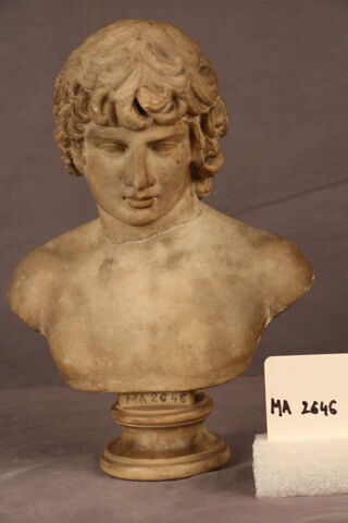 statue, image 1/4
